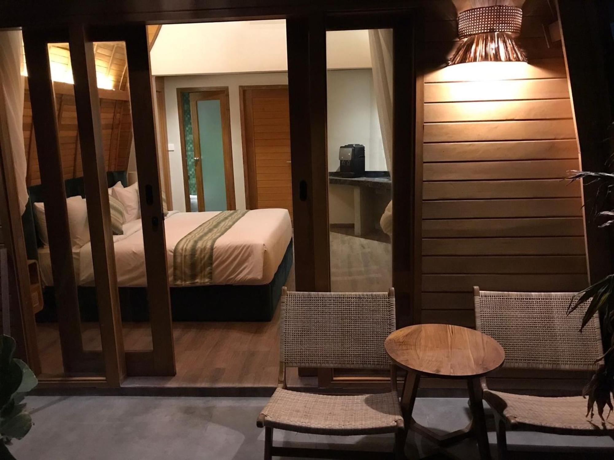 Abian Klumpu Villa & Spa サヌール エクステリア 写真